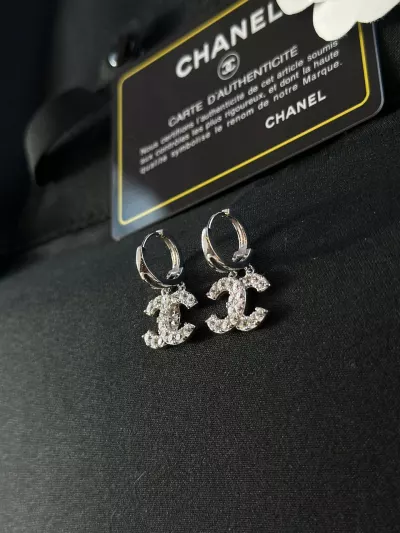 Серьги Chanel